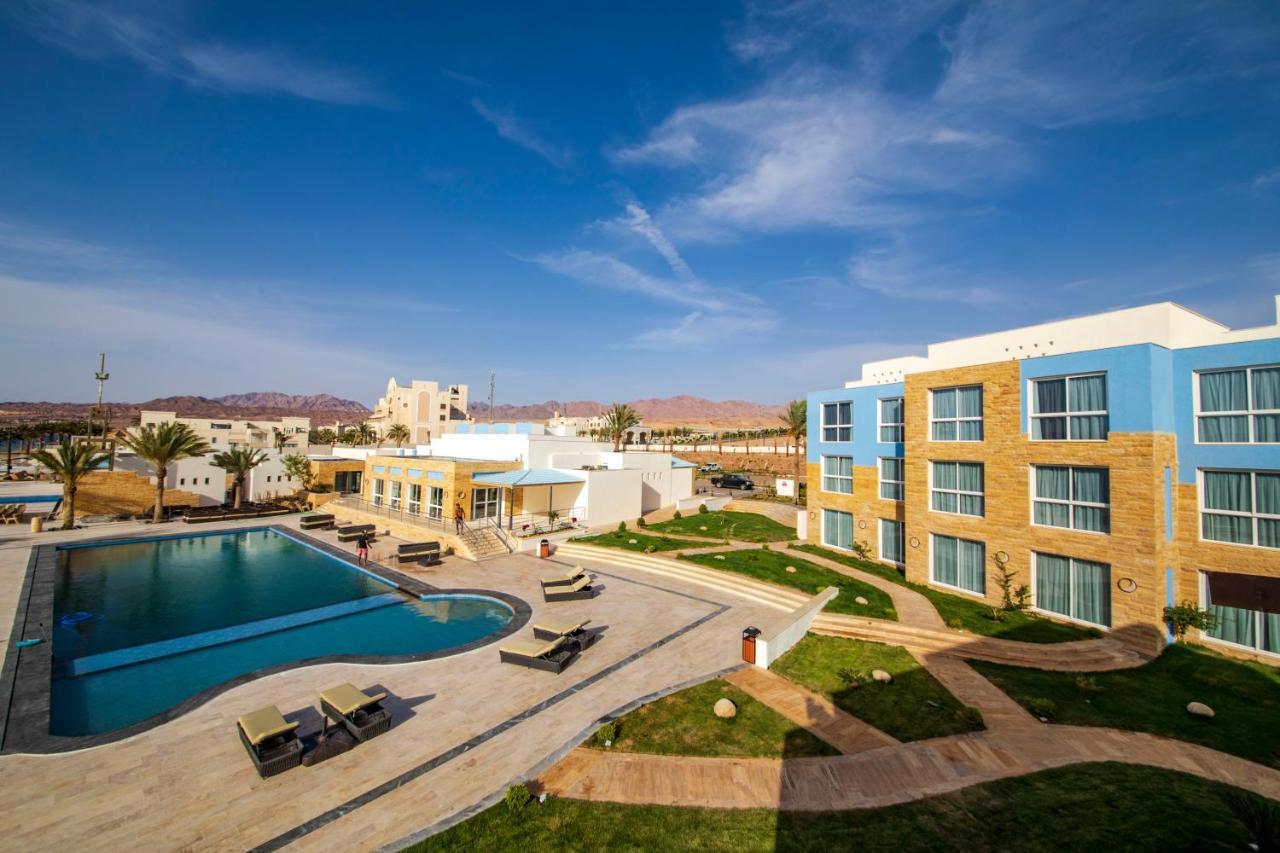 Luxotel Aqaba Beach Resort & Spa Only 15 Years Plus Екстер'єр фото